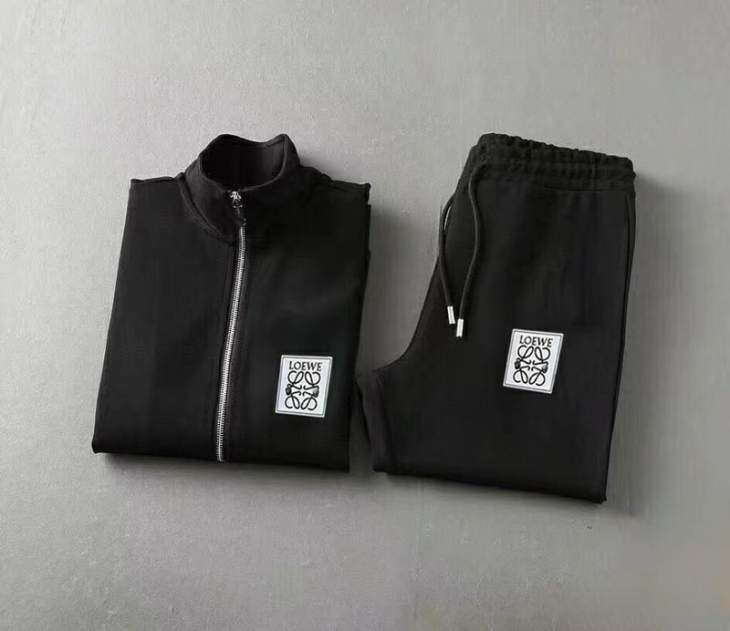 Picture of Loewe Sweater Suits _SKULoeweM-5XLkdtr7540751